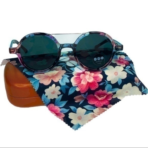 KOMONO sunglasses NEW Floral Vivien round black pink main image 9